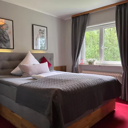 فندق Hotel-restaurant Berghof 2*