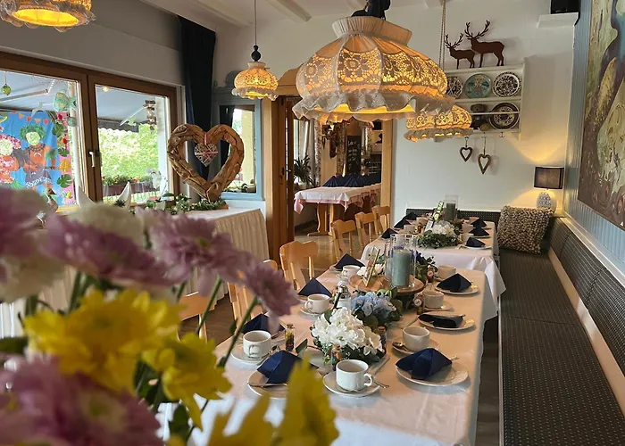 ホテル Hotel-restaurant Berghof 2*