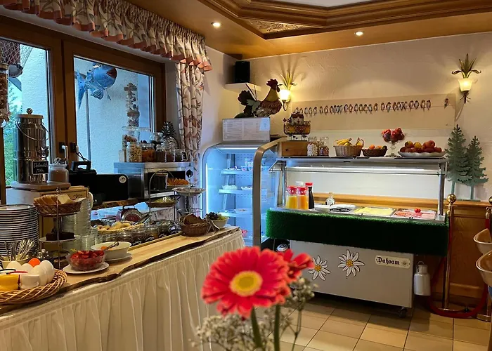 ホテル Hotel-restaurant Berghof 2*